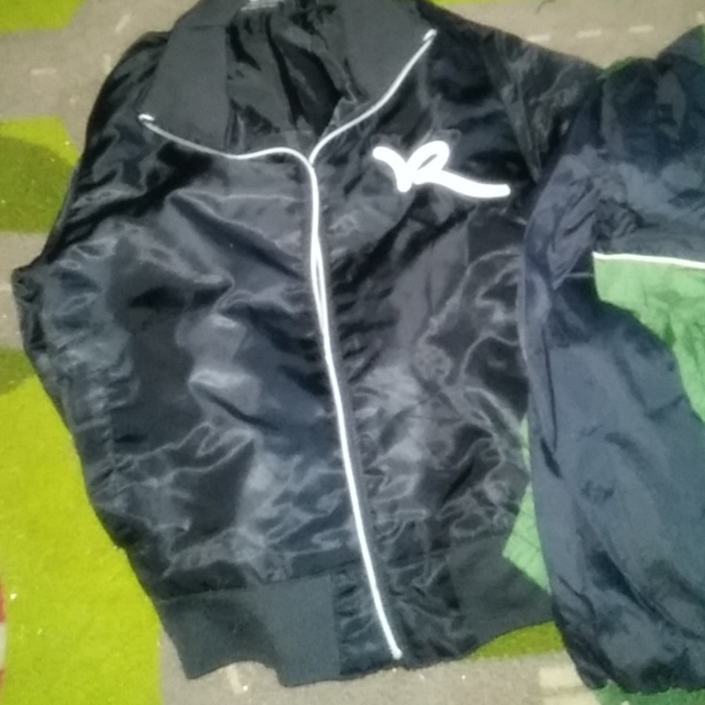 Spring light weight jackets - Picture 2 of 3